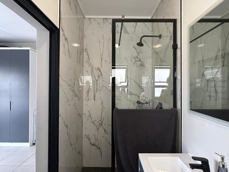 To Let 1 Bedroom Property for Rent in The Huntsman Western Cape